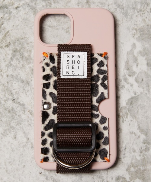 FREAK'S STORE（フリークスストア）の「【限定展開】 SEASHORE INC./シーショア インク iPhoneケース/iPhone13/13mini/13Pro/13Pro Max（スマホケース/カバー・メンズ・ブラック/ダークブラウン/パープル/ネイビー/ブラウン/レッド/サックスブルー/ピンク/グリーン/カモフラージュ/ピンク系その他/ライトピンク/その他15/レンガ/オリーブ/ベージュ/グレー/レオパード・SMALL/MEDIUM/LARGE/X-LARGE）」の11枚目の写真
