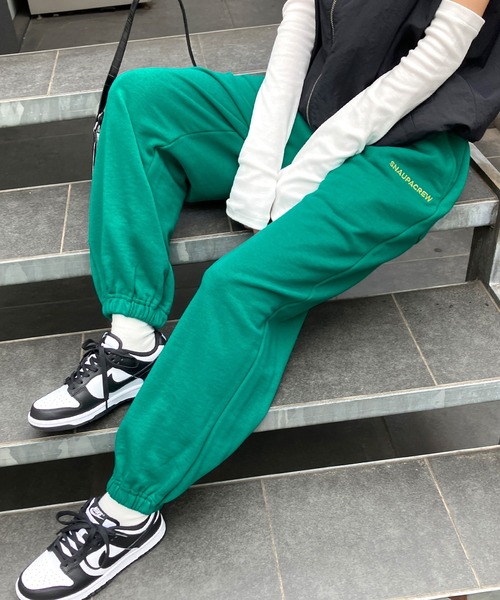 Snap club（スナップクラブ）の「【Snap club】裏毛ワンポイント刺繍ロゴ スウェットパンツ（スウェットパンツ・メンズ・ライトグレー/グリーン/イエロー/パープル/ブラック・FREE）」の14枚目の写真