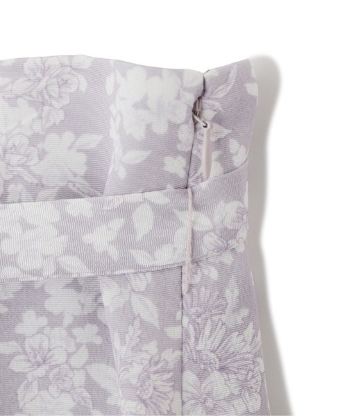 PROPORTION BODY DRESSING(プロポーションボディドレッシング)の「フラワープリントマーメイドスカート / 1212120103(スカート・レディース・ベージュ/グレー・SMALL/MEDIUM)」の18枚目の写真