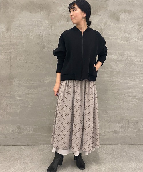BEARDSLEY(ビアズリー)の「ウエスト総ゴム 裏側は一段ティアード無地 フロッキードットリバーシブルスカート(スカート・レディース・グレイッシュベージュ/ブラック・FREE)」の19枚目の写真
