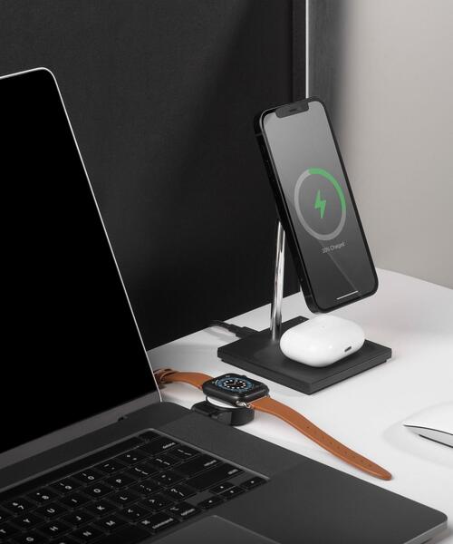 Native Union（ネイティブユニオン）の「＜NATIVE UNION（ネイティブ ユニオン）＞ マルチデバイス対応 マグネット式充電スタンド（スマホグッズ・レディース・ブラック・FREE）」の6枚目の写真