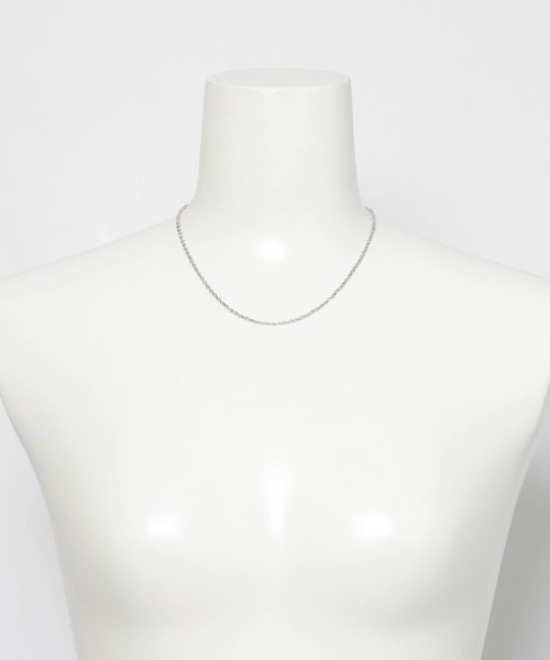 URBAN RESEARCH DOORS（アーバンリサーチドアーズ）の「ハーフラウンドチェーンショートネックレス（ネックレス・レディース・シルバー/ゴールド・ONE）」の4枚目の写真