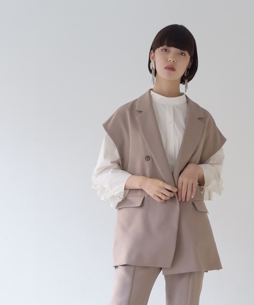 La SRIC（ラスリック）の「La SRIC / サイドZIPテーラードベスト【セットアップ可】（ベスト・レディース・ベージュ/ブルー/ブラック・38）」の5枚目の写真