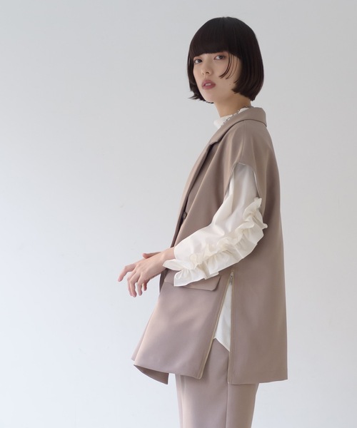 La SRIC（ラスリック）の「La SRIC / サイドZIPテーラードベスト【セットアップ可】（ベスト・レディース・ベージュ/ブルー/ブラック・38）」の7枚目の写真