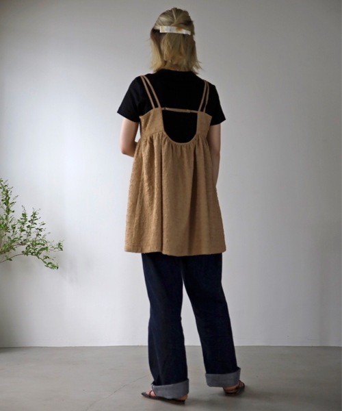 UNFIELD(アンフィールド)の「【UNFIELD】ふくれジャガードキャミソール(チュニック・レディース・ブラック/ベージュ・FREE)」の3枚目の写真