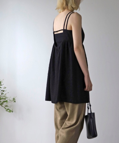 UNFIELD(アンフィールド)の「【UNFIELD】ふくれジャガードキャミソール(チュニック・レディース・ブラック/ベージュ・FREE)」の9枚目の写真