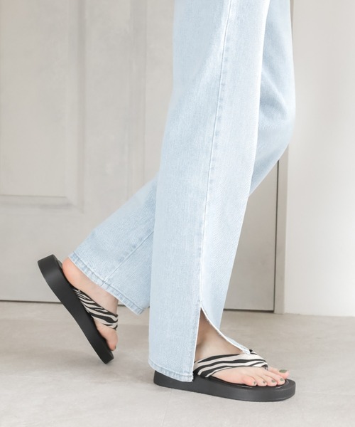 VIVIAN（ヴィヴィアン）の「厚底トングサンダル（サンダル・レディース・ホワイト/ブラック/グリーン/ゼブラ・LL/S/M/L）」の20枚目の写真