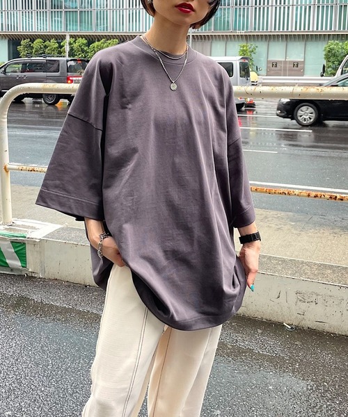 PAGEBOY（ページボーイ）の「ダッドルーズTシャツ（Tシャツ/カットソー・レディース・オフホワイト/ブラック/グレイッシュベージュ/スカイブルー/レッド系その他/チャコールグレー/ターコイズブルー/ブラウン・FREE）」の4枚目の写真