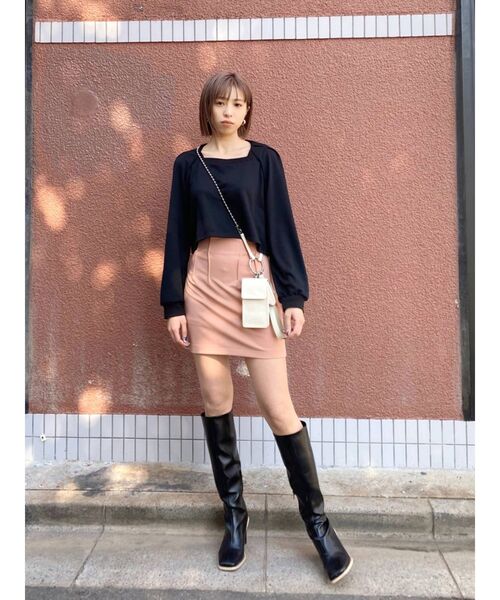 EMODA（エモダ）の「タックスリーブコンパクトトップ（Tシャツ/カットソー・レディース・ブラック/ホワイト/ライム・FREE）」の17枚目の写真