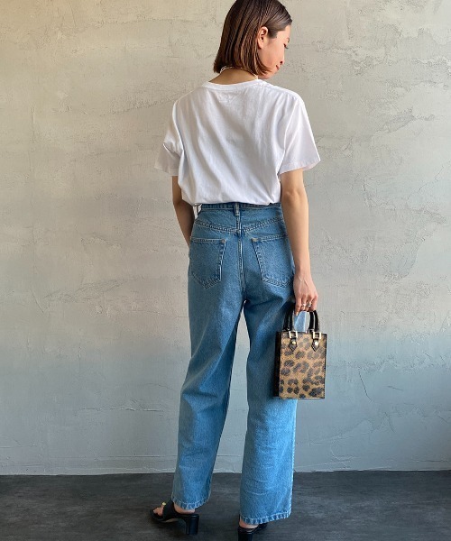 HANES（ヘインズ）の「[HANES/ヘインズ] 2P ジャパンフィット クルーネックパックTシャツ（Tシャツ/カットソー・レディース・ホワイト×ブラック・M/S）」の4枚目の写真