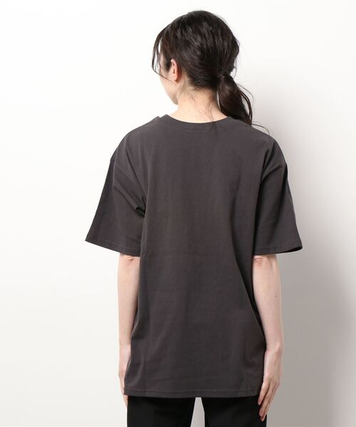 LOWRYS FARM（ローリーズファーム）の「フォトプリントＴシャツ　273249（Tシャツ/カットソー・レディース・ホワイト/グレー/ホワイト系その他2・FREE）」の10枚目の写真