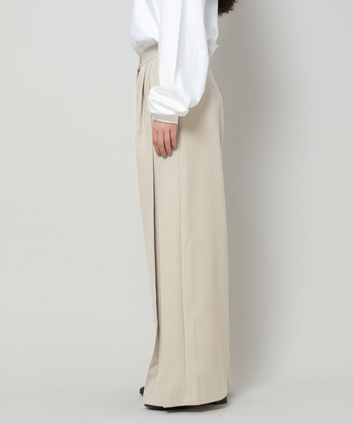 ALAND（エーランド）の「3.3Field Trip／2-TUCKワイドスラックス  2277676（スラックス・レディース・ブラック/ベージュ・SMALL/MEDIUM）」の15枚目の写真