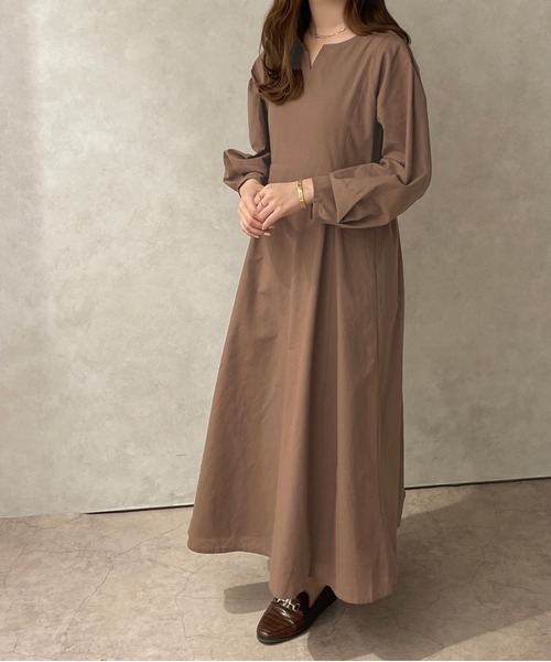 apres jour clair（アプレジュールクレア）の「【apres jour clair】ランタンスリーブワンピース【ZOZOTOWN限定アイテム】（ワンピース・レディース・ライトベージュ/ブラウン系その他・X-LARGE/フリー）」の9枚目の写真