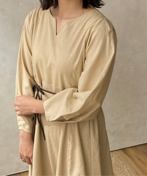 apres jour clair（アプレジュールクレア）の「【apres jour clair】ランタンスリーブワンピース【ZOZOTOWN限定アイテム】（ワンピース・レディース・ライトベージュ/ブラウン系その他・X-LARGE/フリー）」の15枚目の写真
