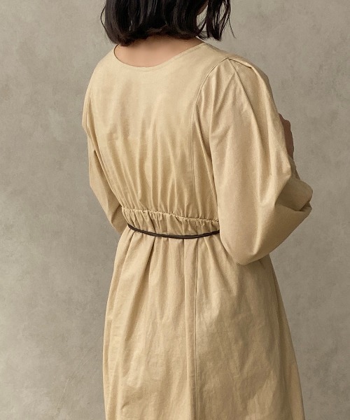 apres jour clair（アプレジュールクレア）の「【apres jour clair】ランタンスリーブワンピース【ZOZOTOWN限定アイテム】（ワンピース・レディース・ライトベージュ/ブラウン系その他・X-LARGE/フリー）」の17枚目の写真