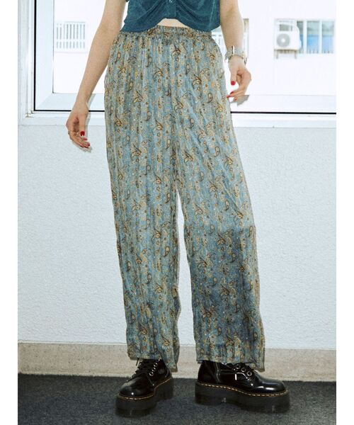 jouetie（ジュエティ）の「パターンリラックスパンツ（その他パンツ・レディース・ブラック/その他1/ブルー/アイボリー・MEDIUM）」の3枚目の写真