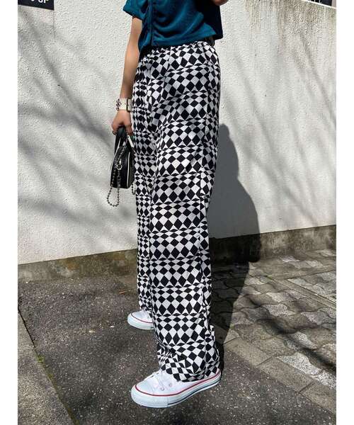 jouetie（ジュエティ）の「パターンリラックスパンツ（その他パンツ・レディース・ブラック/その他1/ブルー/アイボリー・MEDIUM）」の13枚目の写真