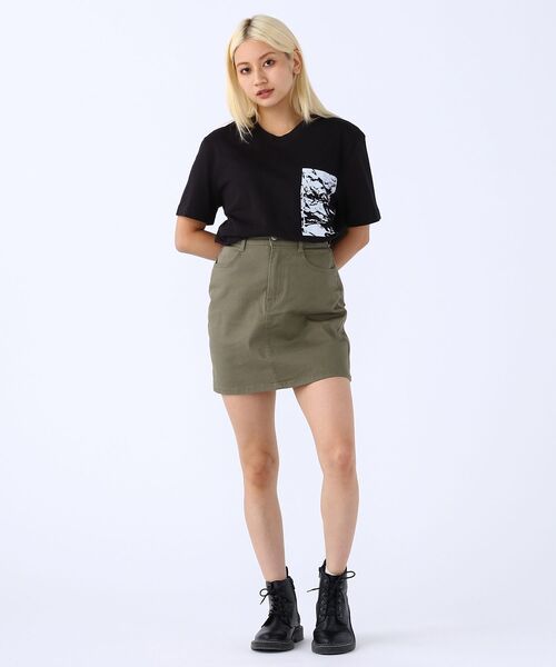 Calvin Klein(カルバン・クライン)の「チェスト フォト プリント Tシャツ(Tシャツ/カットソー・メンズ・ホワイト/ブラック・S/M/L/XL)」の5枚目の写真