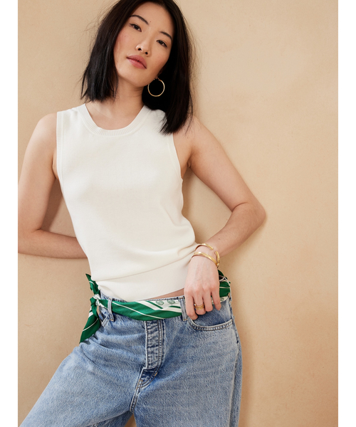 Banana Republic（バナナリパブリック）の「スクープ セータータンクトップ（ニット/セーター・レディース・ホワイト/ブラック/ベージュ・S/M/XS/L）」の2枚目の写真