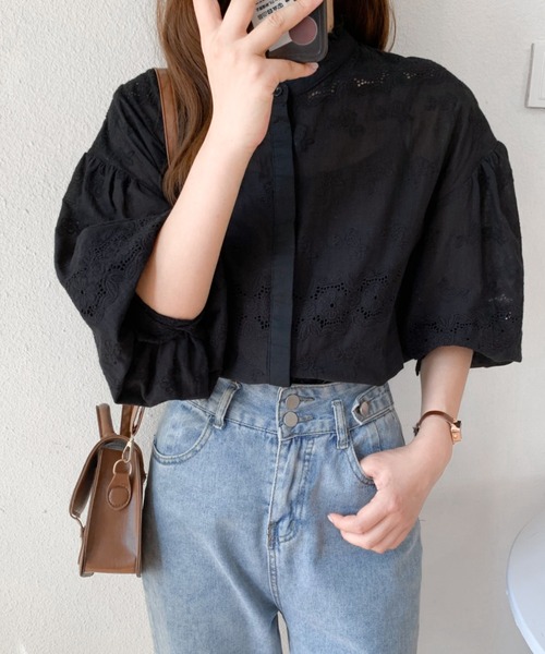 Diosfront（ディオスフロント）の「カットワーク刺繍プチハイネックボリュウーム袖ブラウス（シャツ/ブラウス・レディース・ホワイト/ブラック・M/L）」の13枚目の写真