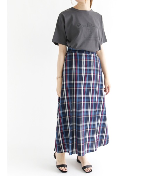 Te chichi（テチチ）の「カレッジロゴTシャツ（Tシャツ/カットソー・レディース・ホワイト/オフホワイト/チャコール・ﾌﾘ-）」の11枚目の写真
