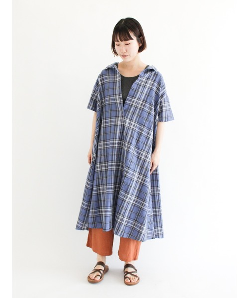 Samansa Mos2（サマンサ モスモス）の「【クールコットン】柄アソートシャツワンピース（シャツワンピース・レディース・ベージュ/パープル/オフホワイト/ブルー/グリーン/チャコール・ﾌﾘ-）」の12枚目の写真