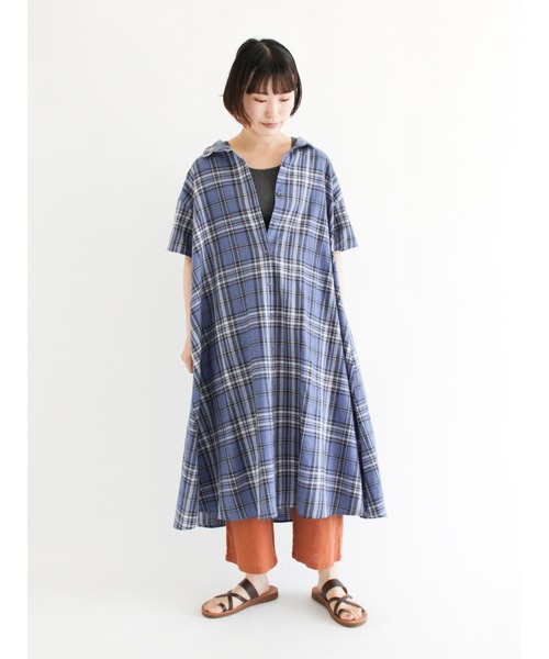 Samansa Mos2（サマンサ モスモス）の「【クールコットン】柄アソートシャツワンピース（シャツワンピース・レディース・ベージュ/パープル/オフホワイト/ブルー/グリーン/チャコール・ﾌﾘ-）」の13枚目の写真