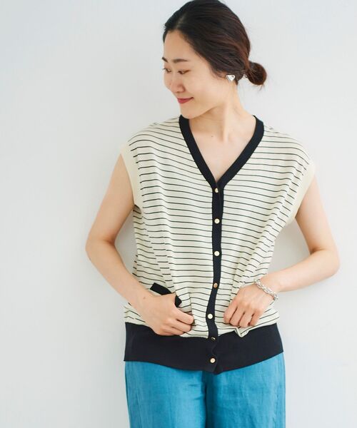 le.coeur blanc（ルクールブラン）の「フレンチスリーブニットカーディガン（カーディガン/ボレロ・レディース・ブラック/グリーン/マスタード/アイボリー/ホワイト系その他2・38）」の10枚目の写真