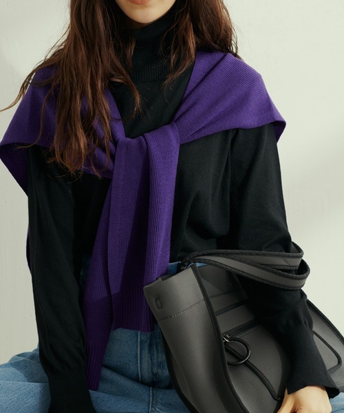 PAPILLONNER（パピヨネ）の「スタイリングにプラス1/カーディガン風ストール/PAPILLONNER/パピヨネ（ストール/ショール・レディース・ベージュ/パープル/ネイビー・FREE）」の3枚目の写真
