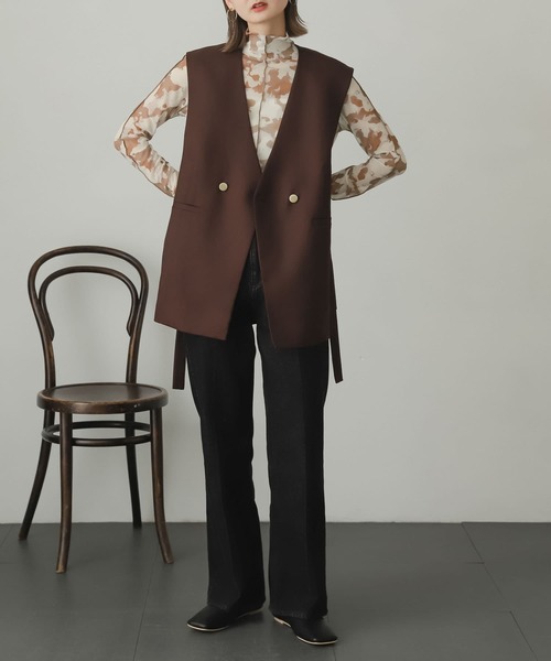 SENSE OF PLACE by URBAN RESEARCH（センスオブプレイスバイアーバンリサーチ）の「シアーハイネックトップ（Tシャツ/カットソー・レディース・アイボリー/ブラウン系その他/パープル系その他/ブラウン・ONE）」の3枚目の写真