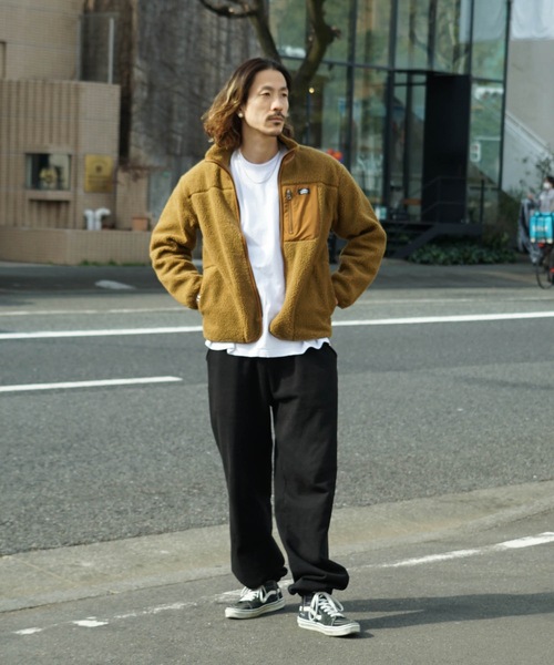 OUTDOOR PRODUCTS APPAREL（アウトドアプロダクツアパレル）の「防風ボアスタンドカラ―ブルゾン  ボアフリースジャケット　モコモコ（ブルゾン・メンズ・ブラック/ネイビー/アイボリー/ダークベージュ/ホワイト系その他/ホワイト系その他2/カーキ・MEDIUM/X-LARGE/LARGE/SMALL）」の17枚目の写真