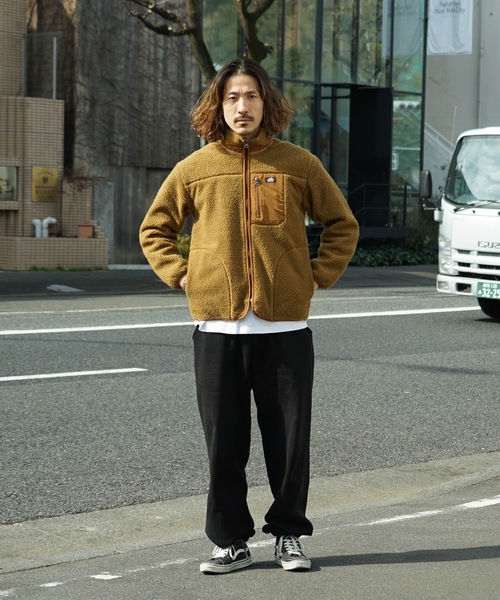 OUTDOOR PRODUCTS APPAREL（アウトドアプロダクツアパレル）の「防風ボアスタンドカラ―ブルゾン  ボアフリースジャケット　モコモコ（ブルゾン・メンズ・ブラック/ネイビー/アイボリー/ダークベージュ/ホワイト系その他/ホワイト系その他2/カーキ・MEDIUM/X-LARGE/LARGE/SMALL）」の18枚目の写真