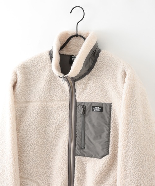 OUTDOOR PRODUCTS APPAREL（アウトドアプロダクツアパレル）の「防風ボアスタンドカラ―ブルゾン  ボアフリースジャケット　モコモコ（ブルゾン・メンズ・ブラック/ネイビー/アイボリー/ダークベージュ/ホワイト系その他/ホワイト系その他2/カーキ・MEDIUM/X-LARGE/LARGE/SMALL）」の9枚目の写真