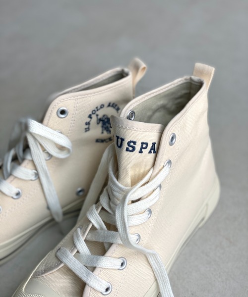 U.S. POLO ASSN.（ユーエスポロアッスン）の「1ポイントロゴ刺繍ハイカットスニーカー LADYS レディース（スニーカー・レディース・ブラック/ベージュ/オフホワイト・SMALL/MEDIUM/LARGE）」の4枚目の写真