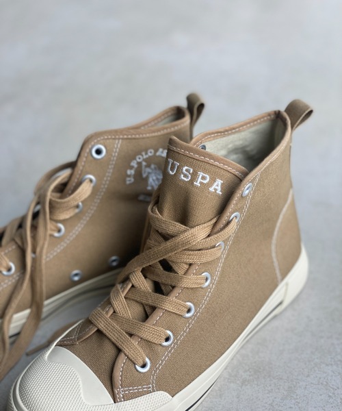 U.S. POLO ASSN.（ユーエスポロアッスン）の「1ポイントロゴ刺繍ハイカットスニーカー LADYS レディース（スニーカー・レディース・ブラック/ベージュ/オフホワイト・SMALL/MEDIUM/LARGE）」の5枚目の写真