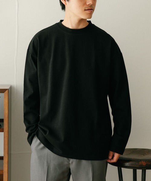 ITEMS URBANRESEARCH（アイテムズ アーバンリサーチ）の「度詰天竺オーバーサイズロングスリーブカットソー（Tシャツ/カットソー・メンズ・オフホワイト/ブラック/ネイビー・MEDIUM/LARGE）」の3枚目の写真