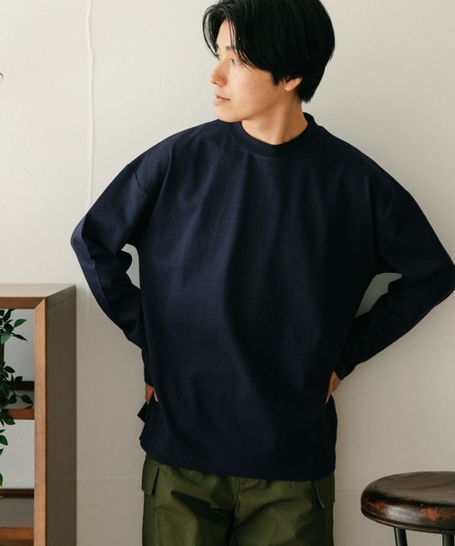 ITEMS URBANRESEARCH（アイテムズ アーバンリサーチ）の「度詰天竺オーバーサイズロングスリーブカットソー（Tシャツ/カットソー・メンズ・オフホワイト/ブラック/ネイビー・MEDIUM/LARGE）」の17枚目の写真