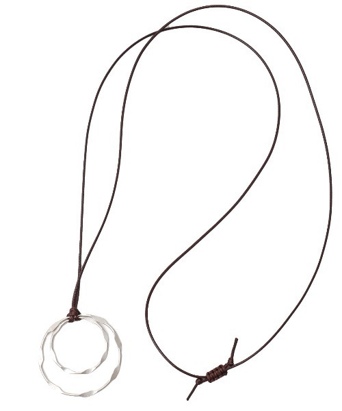 チチカカ（チチカカ）の「ダブルリングネックレス（ネックレス・レディース・シルバー/ゴールド・FREE）」の9枚目の写真