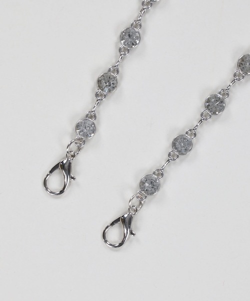 SPINNS（スピンズ）の「【選べるスマホショルダー】ラインストーンチェーンストラップ（スマホグッズ・レディース・シルバー/ブルー/ピンク・ONESIZE）」の10枚目の写真