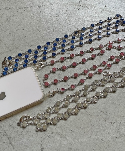 SPINNS（スピンズ）の「【選べるスマホショルダー】ラインストーンチェーンストラップ（スマホグッズ・レディース・シルバー/ブルー/ピンク・ONESIZE）」の5枚目の写真