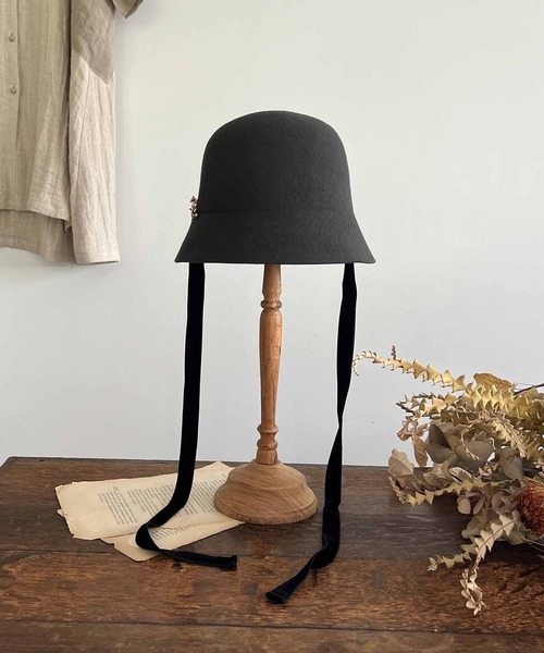 フェルト帽子　焦げ茶  momo et associes フェルト帽子 焦げ茶 momo et associes