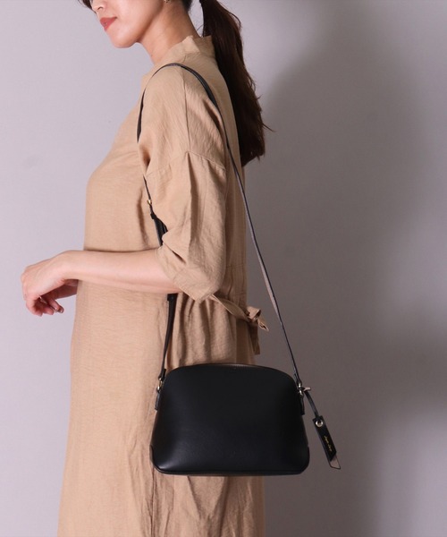 Legato Largo（レガートラルゴ）の「(LF)【Legato Largo】【かるいかばん】フェイクレザー ショルダーバッグ（ショルダーバッグ・レディース・ブルーグレー/ブラック/グレイッシュベージュ/アイボリー・ONE SIZE）」の7枚目の写真