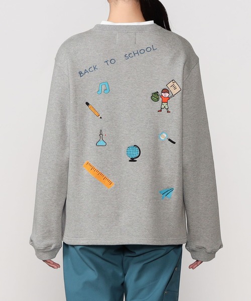 Bshop（ビショップ）の「Tribu-To | スウェットシャツ SCHOOL WOMEN（スウェット・レディース・ライトグレー・X-SMALL）」の13枚目の写真