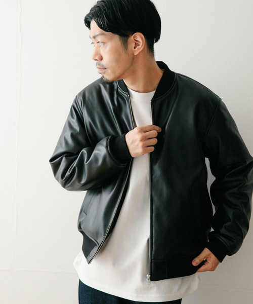 ITEMS URBANRESEARCH(アイテムズ アーバンリサーチ)の「レザータッチ 中綿リブブルゾン(ブルゾン・メンズ・カーキ/ネイビー/ブラック・LARGE/MEDIUM)」の16枚目の写真