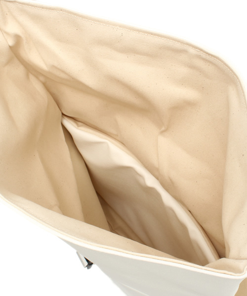 WHO'S WHO gallery（フーズフーギャラリー）の「【BELY】ODIGI SACK（バックパック/リュック・メンズ・ホワイト/ブラック・FREE）」の3枚目の写真