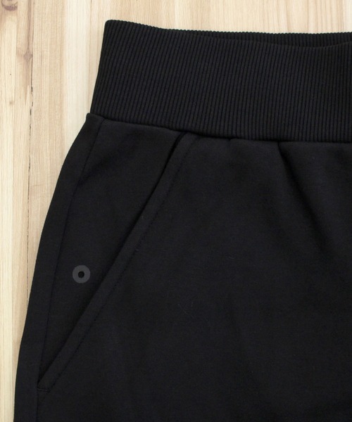 THE NORTH FACE（ザノースフェイス）の「ファイン2 スウェットパンツ Men’s Fine 2 Pant-Eu（スウェットパンツ・メンズ・ブラック・S/L/XL/XS）」の9枚目の写真