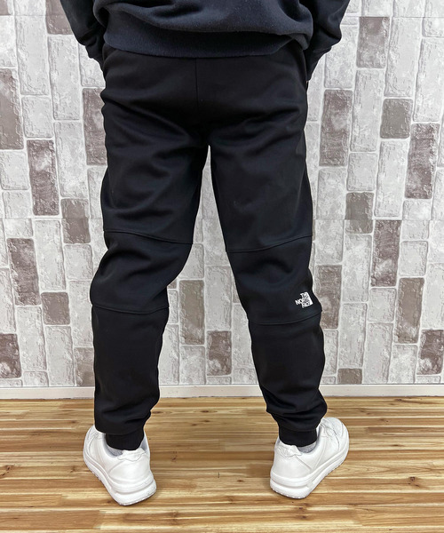 THE NORTH FACE（ザノースフェイス）の「ファイン2 スウェットパンツ Men’s Fine 2 Pant-Eu（スウェットパンツ・メンズ・ブラック・S/L/XL/XS）」の4枚目の写真