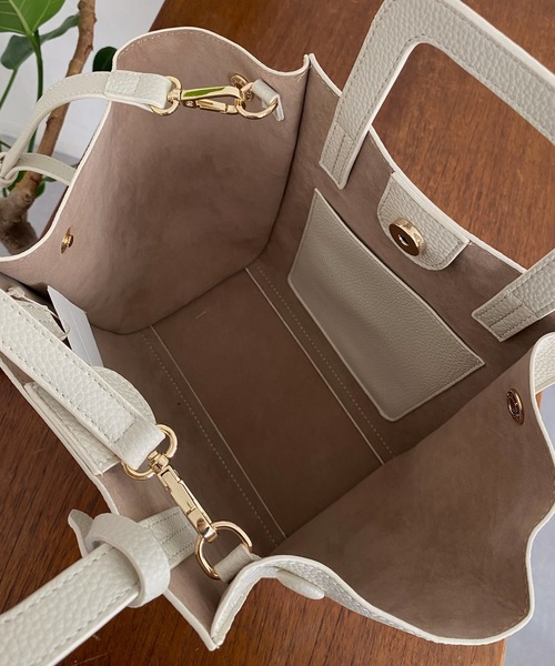 DouDou（ドゥドゥ）の「クリ手ナイロンショルダー付トート（ショルダーバッグ・レディース・ブラック/ベージュ/アイボリー・FREE）」の6枚目の写真