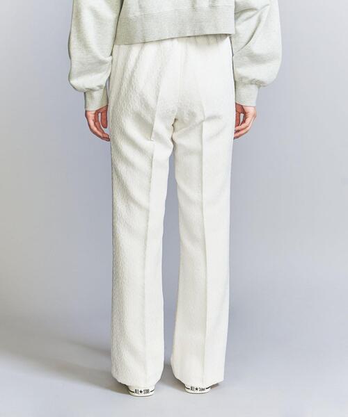 BEAUTY&YOUTH UNITED ARROWS(ビューティーアンドユースユナイテッドアローズ)の「ジャカード フレアパンツ(その他パンツ・レディース・オフホワイト/ブラック・S/M)」の5枚目の写真