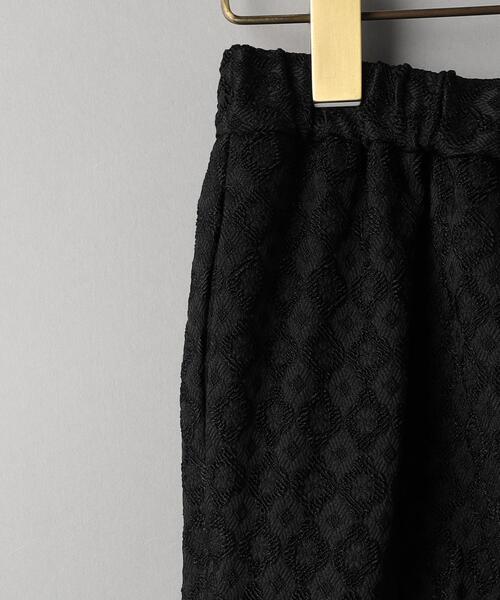 BEAUTY&YOUTH UNITED ARROWS(ビューティーアンドユースユナイテッドアローズ)の「ジャカード フレアパンツ(その他パンツ・レディース・オフホワイト/ブラック・S/M)」の16枚目の写真